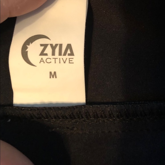 Zyia Zipper Sports Bra - Picture 3 of 3